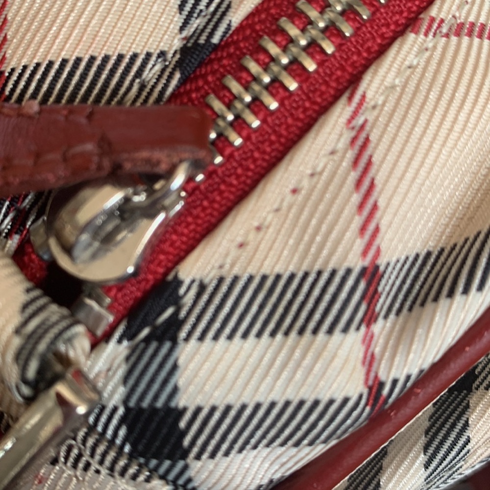 ❤️❤️SOLD❤️❤️Burberry blue label crossbody camera bag - Picture 10 of 11